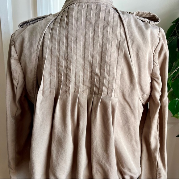 Anthro Daughters of the Liberation Fly Me Away Anorak Bomber Jacket Tan Sz M - Picture 12 of 16